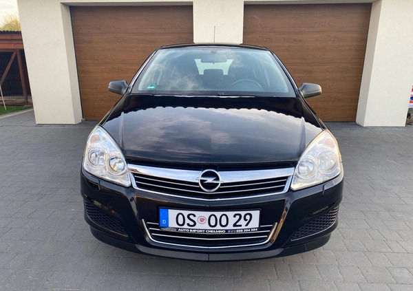 Opel Astra cena 14900 przebieg: 242761, rok produkcji 2009 z Chełmno małe 379